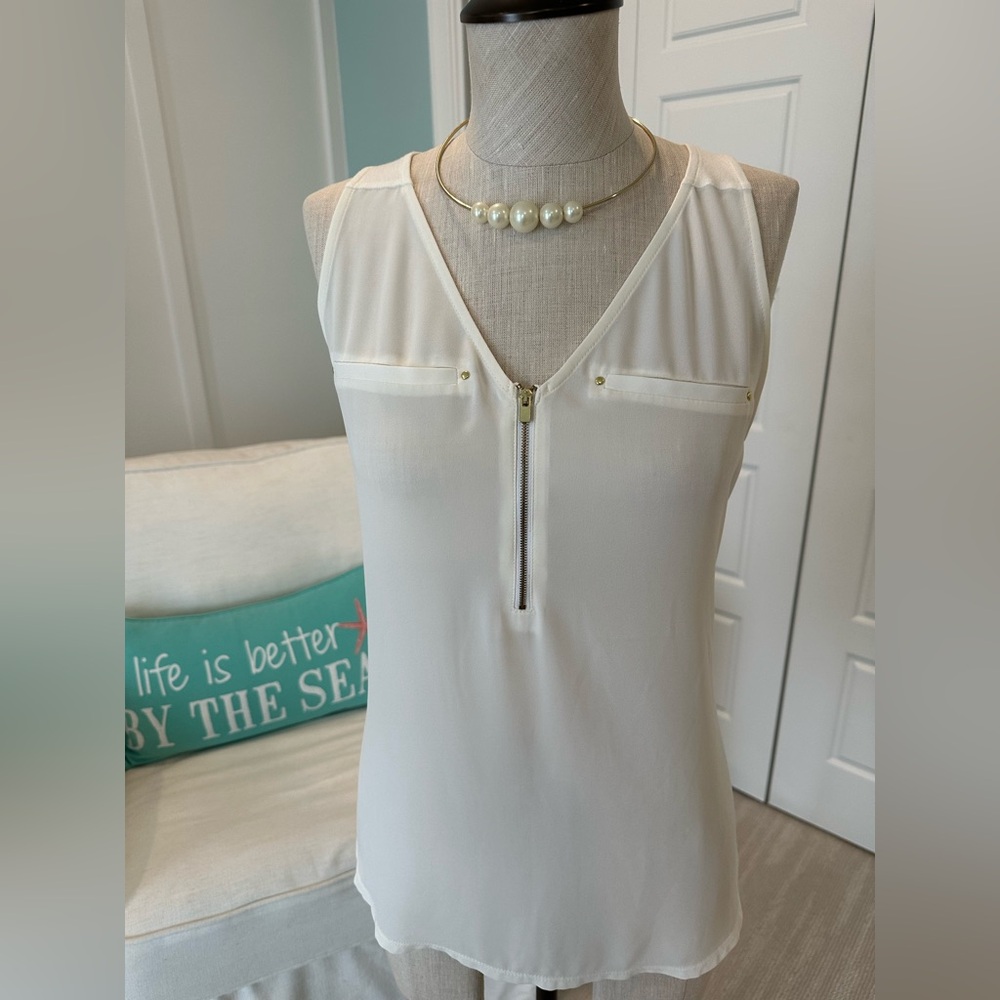 Express Cream Sleeveless Relaxed Tank Top with Gold Accents